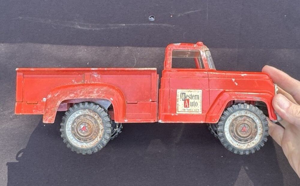 ANTIQUE 1960s HUBLEY METAL WESTERN AUTO TRUCK 800 SERIES